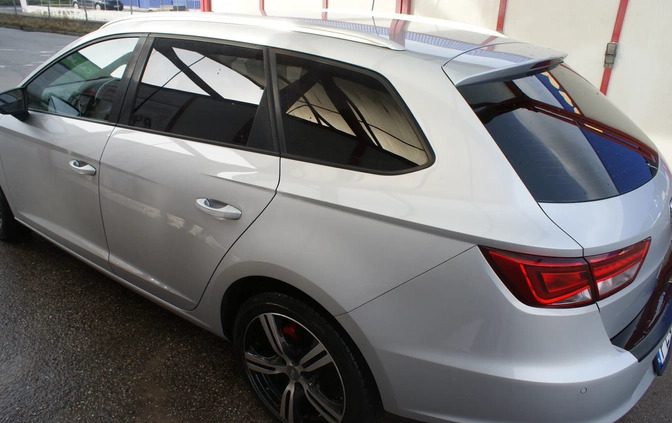 Seat Leon cena 38500 przebieg: 190000, rok produkcji 2015 z Poznań małe 529